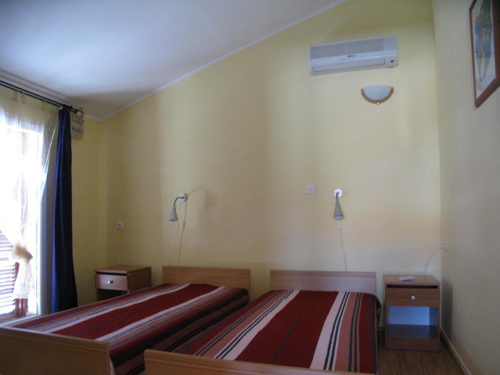 Apartments Anna Zadar Exterior photo